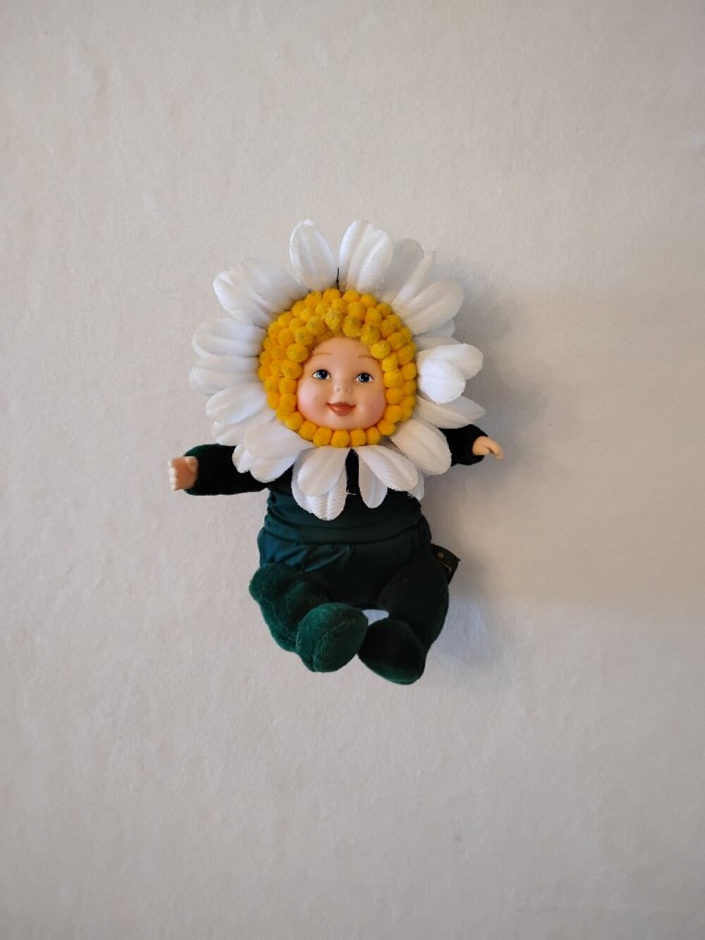 Vintage 1990s Anne Geddes Daisy Flower Baby Doll Plush